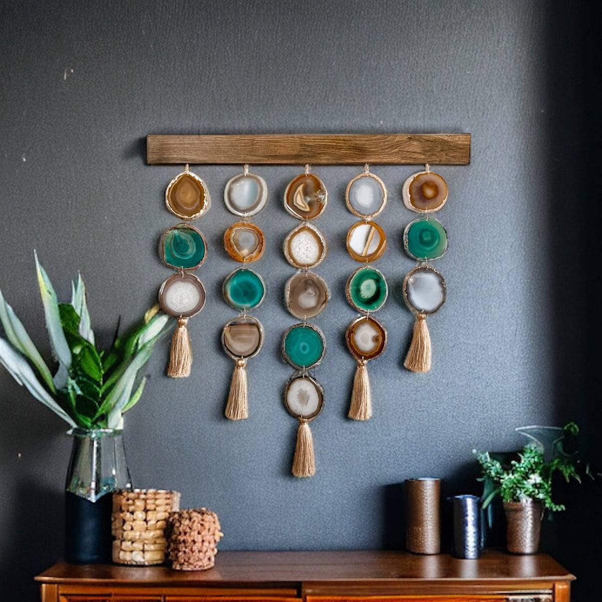 Juniper Uma Agate Wall Hanging (24 Inch)