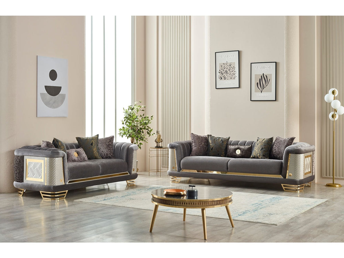 Romans Loveseat