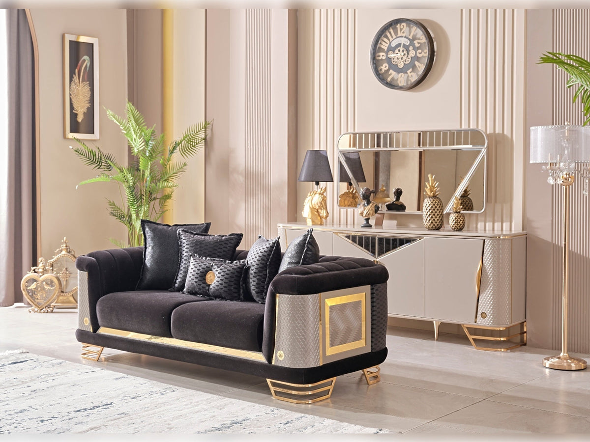 Romans Loveseat