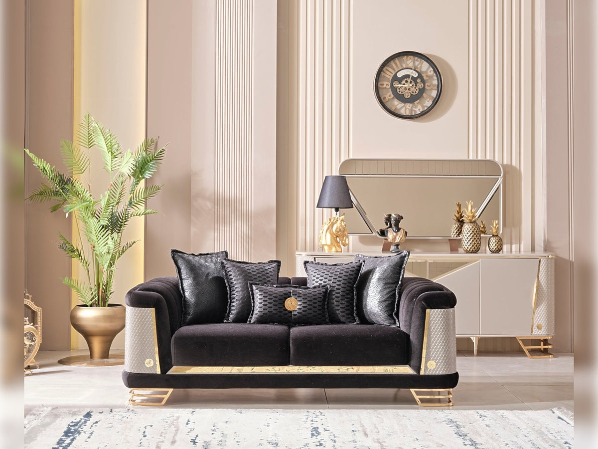 Romans Loveseat