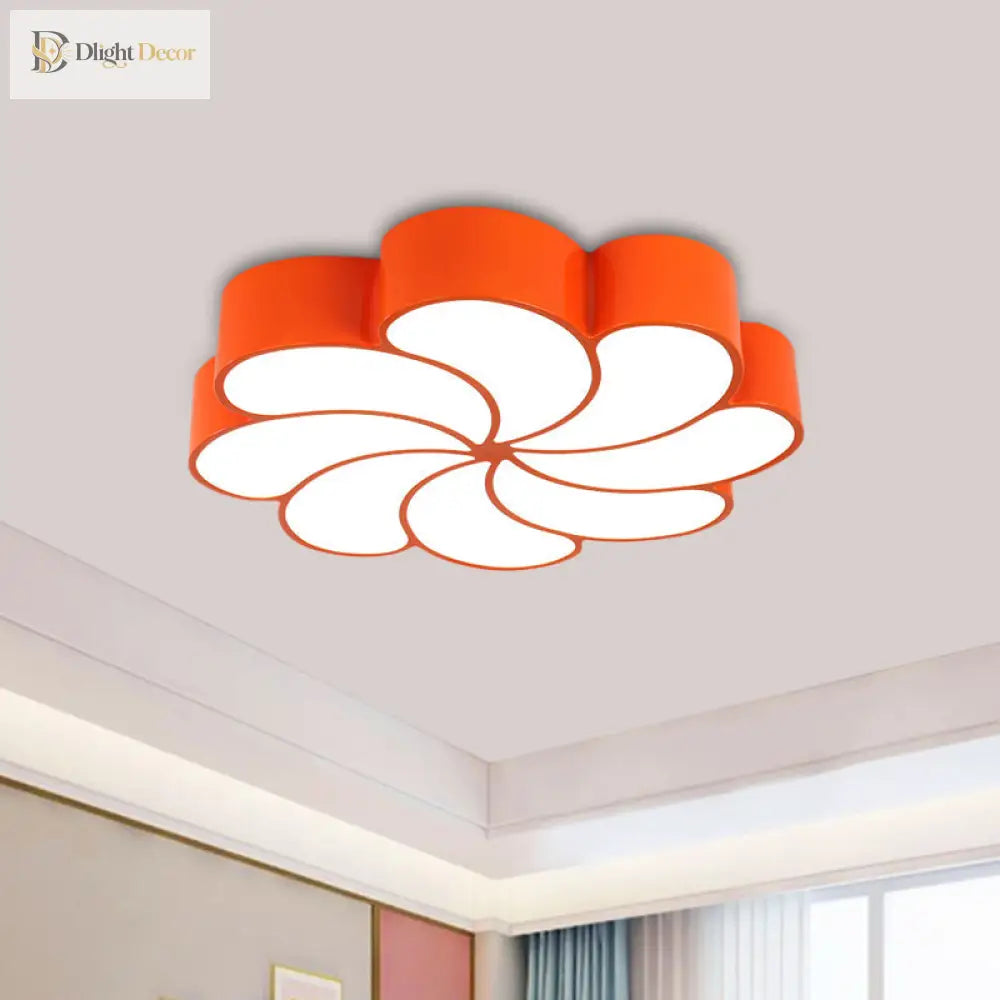 Elliana LED Flush Mount Light | Modern Interior Lighting