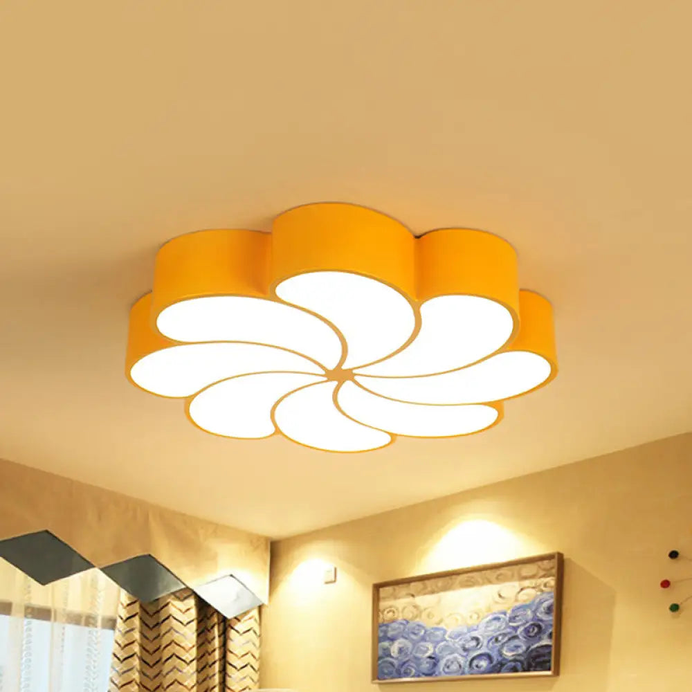 Elliana LED Flush Mount Light | Modern Interior Lighting