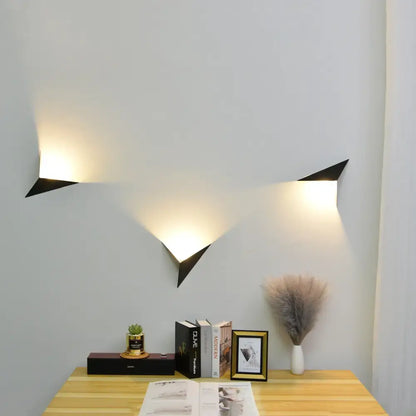 Gold Circular LED Wall Lamp