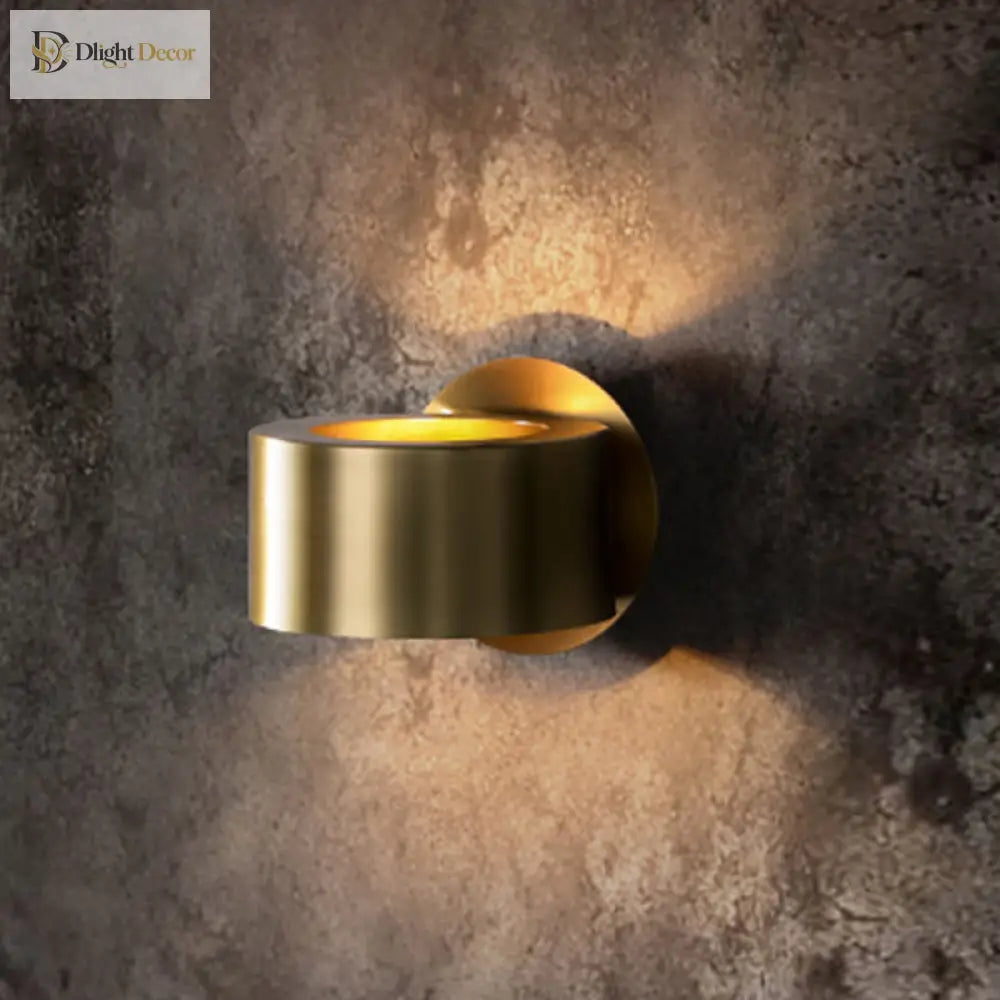 Modern Brass Wall Sconce | Bedroom &amp; Bedside Lighting