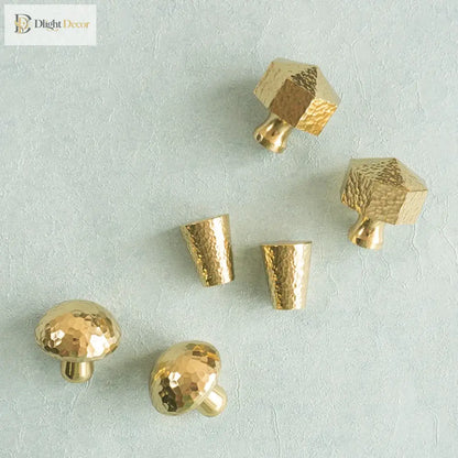 Nordic Handmade Brass Hammered Cabinet Handles – High-End Pulls for Drawers, Wardrobes, and Kitchen Furniture