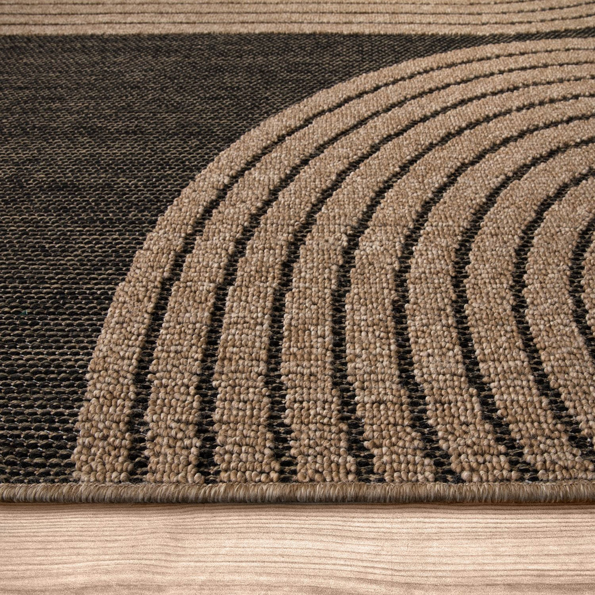 In- &amp; Outdoor Rug Cologne with Modern Lines Design in Beige Black