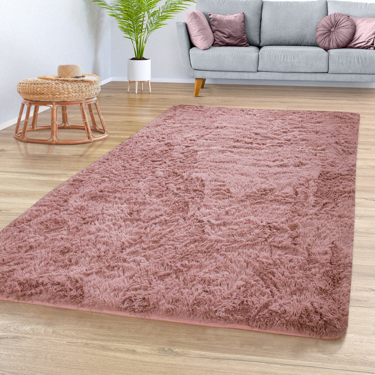 Solid Shag Rug Silky Soft &amp; Fluffy In Rose